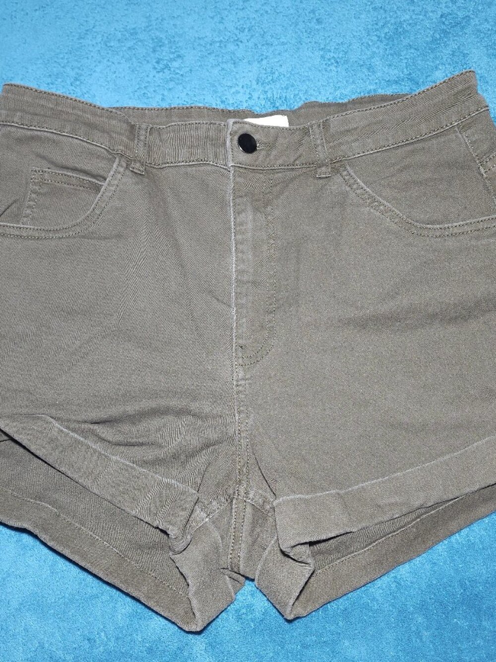 H&M Women's Green Denim Shorts Regular Fit 5-Pocket Size 14
